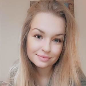 Meet your Posher, Nina